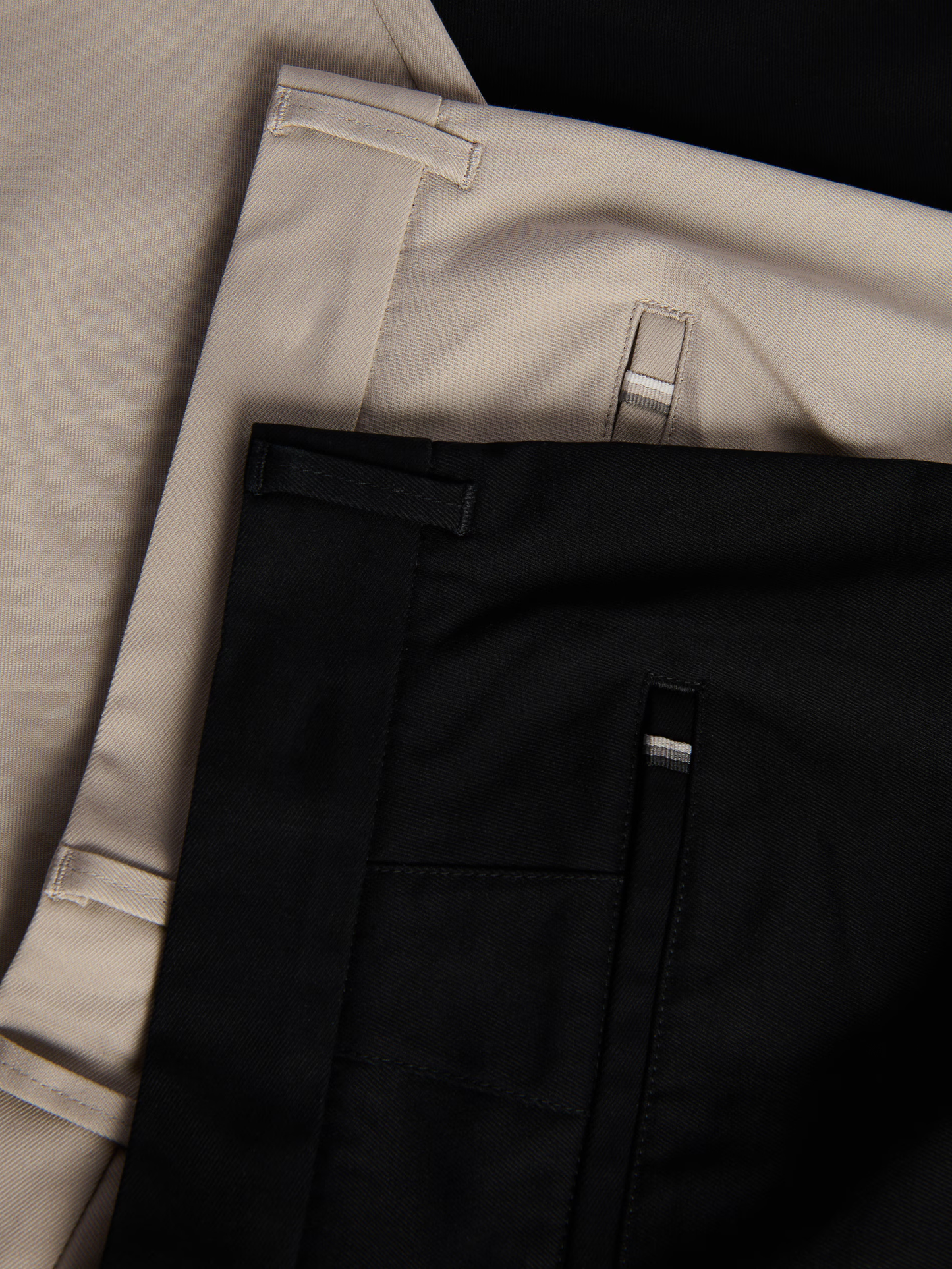 Chino slim trousers with belt