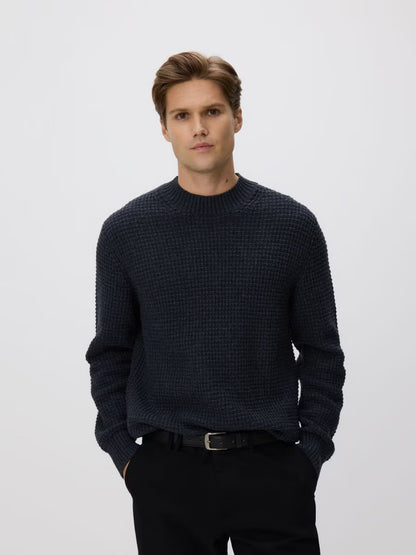 MEN`S SWEATER